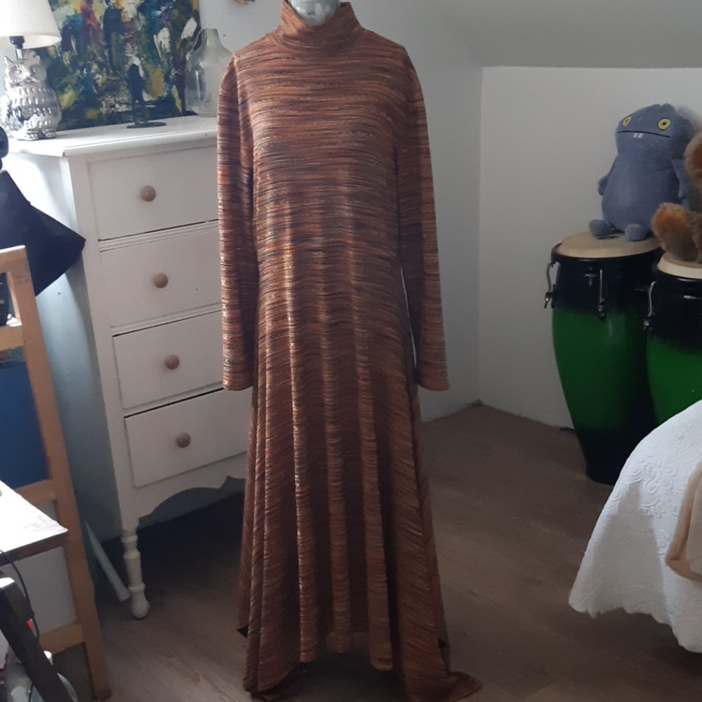 Gorgeous Nadya Toto dress